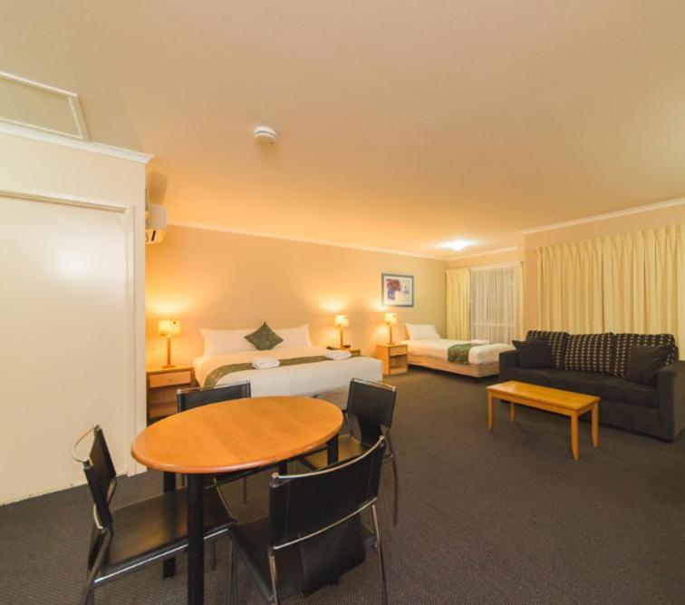 Harbour Sails Motor Inn Gladstone Extérieur photo