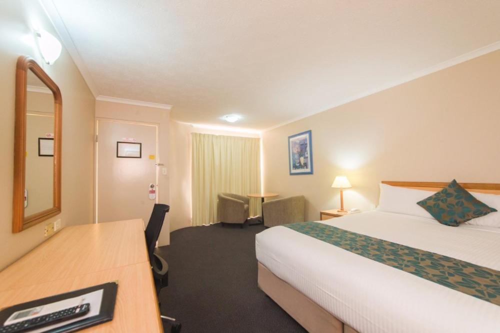 Harbour Sails Motor Inn Gladstone Extérieur photo