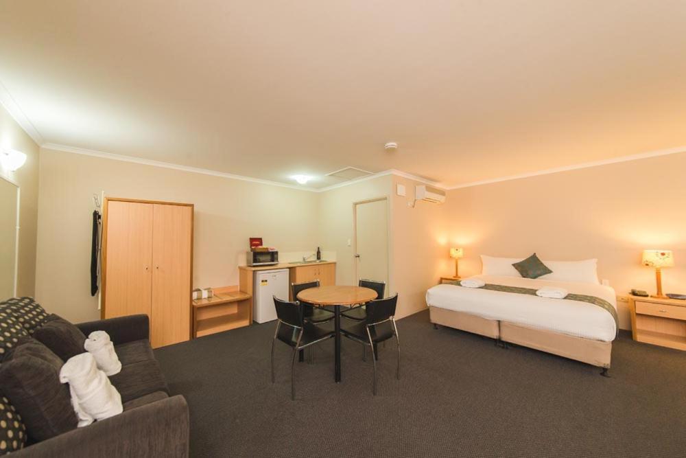 Harbour Sails Motor Inn Gladstone Extérieur photo