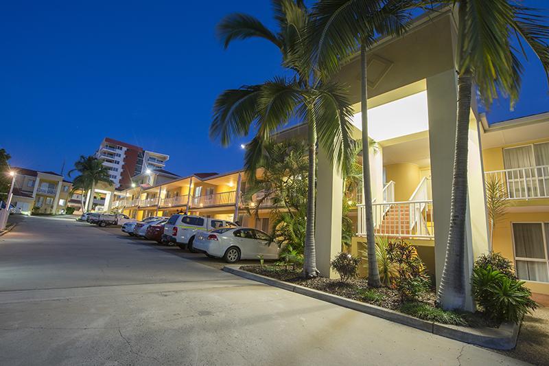 Harbour Sails Motor Inn Gladstone Extérieur photo